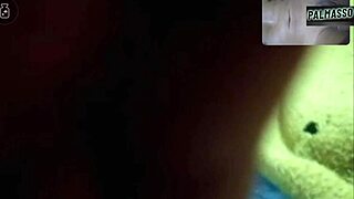 Ese Dia Estaba Muy Cachonda Y Tuve Mi Primera Vez Una Videollamada Con Mi Compadre Le Muestro Mi Co�o Peludo Para Que Se Masturbe �Qu� Rico