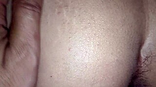 my muslim girlfriend's big ass drives me crazy in fetish play