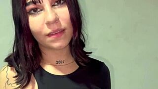 Leidy fucks technician for repair