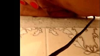 outdoor webcam session with amateur girl in public setting