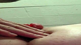 Amateur Couple Fucks After Pumping Her Swollen Pussy Lips with Big Cock