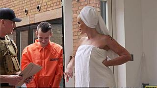 mature4k milf neighbor got horny and fucked robber hard