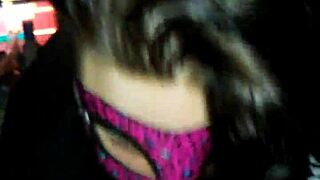 girlfriend pleasures boyfriend with blowjob