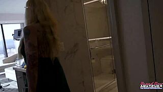 Mature Horny Blonde Cindy Crawford Fingers Pussy While Sucking Hard Cock