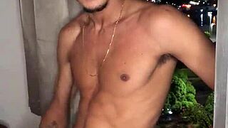 i watch garoto safado batendo punheta na janela do predio with tattoo.