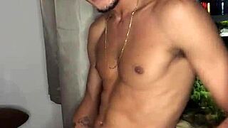 i watch garoto safado batendo punheta na janela do predio with tattoo.