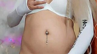 Beautiful Transsexual Blanca Nieves Showcases Crossdressing Elegance and Allure