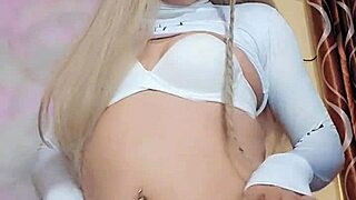 Beautiful Transsexual Blanca Nieves Showcases Crossdressing Elegance and Allure