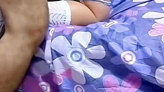 Colegiala Mexicana Entrega Su Chochito al Profesor Cabrón Hasta el Orgasmo en Amateur