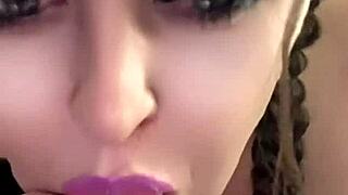 Kandy Kane Shows Off Curves in Bold BBW Deepthroat Action