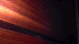 Meine beste Freundin Mama auf meinem Bett gefunden!