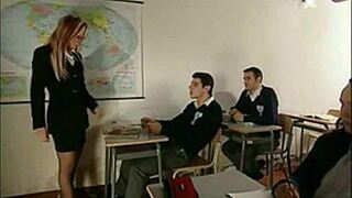 yo, italian maid gets down and dirty!