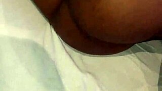 Dominican Beauty Enjoys Oral Pleasures And Squirting