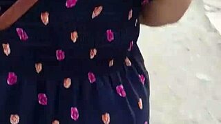 I follow and lift the skirt of that sexy woman on the street.