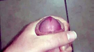 Solo Masturbation Session – Can't You Tell?