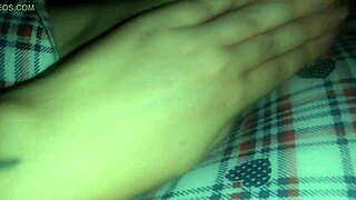 Nicoletta Ha Camminato A Piedi Nudi Per Tutta La Giornata I Suoi Piedini Sono Distrutti