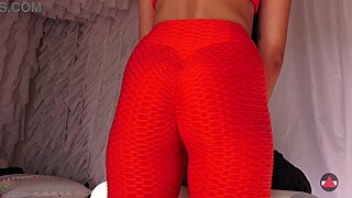 she massaged me with cum inside her wet pussy 😲