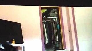 Nicole Marshall's Sloppy Dick Sucking! Watch Her Suck Cock Like A Whore!