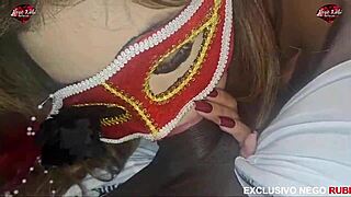 Mamando Rola Grande Que Nem Cabe Na Boca