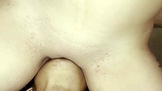 Stepmom craved intense cunnilingus. She got soaking wet from blonde’s slobbery tongue!