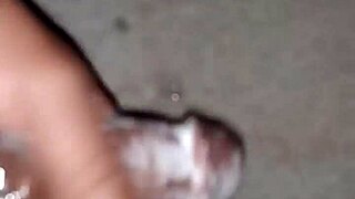 Superdarius QUICKLY JERKS OFF before bedtime.