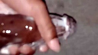 Superdarius QUICKLY JERKS OFF before bedtime.