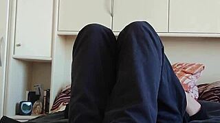 loving my white sneaker socks on feet