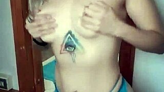 Sexy lady swallows semen in deepthroat