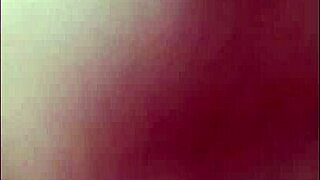 Girlfriend sneaks over while boyfriend works