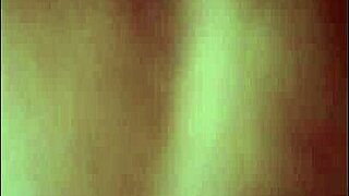 Girlfriend sneaks over while boyfriend works