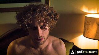 Siouxsie Q Gets Her Pussy Fucked By Stepdad