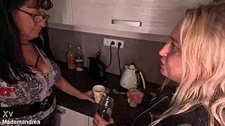 Detailed sex meeting with girlfriend in the home kitchen