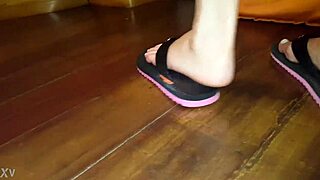 i luh giving footjobs with my sexy feet