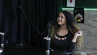 melhores momentos da charlottye no papo prive com raphaela savanah - parte 1 watch on sheer red 😏