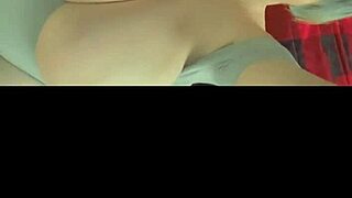 Double penetration ride tears through my tight curvy body