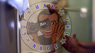 maje6 jaelynn uses her big juicy ass and soft hands to make me blow my load