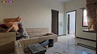 construction worker thrilled by bosses’ visit at site