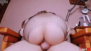 Reverse Cowgirl Cock Riding Squats Out Huge Pussy Creampie