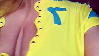 i'm getting ready to be wet for you with my big natural tits