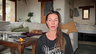 Hey, let's talk about why some girls struggle to cum during oral sex or fingering