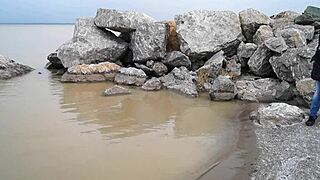 Milf Pissing Compilation Shows Hairy Pussy Loving Outdoor Wet Fetish Action