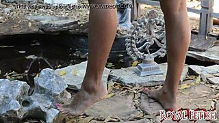 jet setting jasmine, show me your dirty barefoot feet in the garden