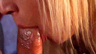 I give a delicious blowjob with sucking action