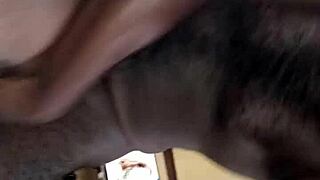 Sigo follando después de correrme intenso hardcore