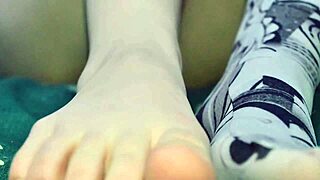 I snuck into my stepsister's room at night to play with her toes and holes in this ASMR JOI session.