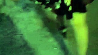 ay que caliente por la calle subo al carro de mi novio pero me toco sola y lo dejo con las ganas de cogerme real 100 en per� callejero al m�ximo