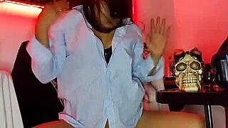 Intense Perreo Dancing with Karol G and Alicia Keys