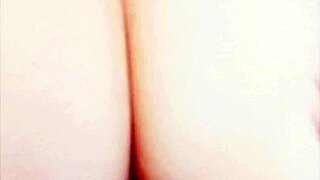 mature lady spreads her huge pussy lips for a moisturising moment 😏