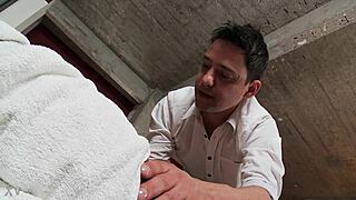 This massage turns into rough oiled assfucking.