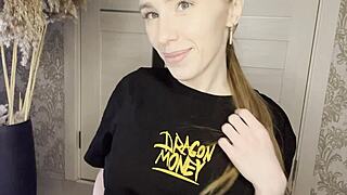 i enjoy gentle massage with anal toys and natural tits close up